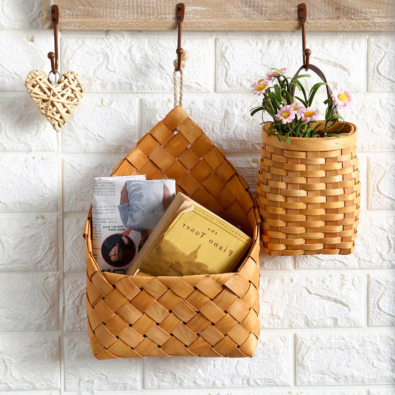 Natural Wicker Wall Hanging Basket – Minimalist Rattan Storage & Decor