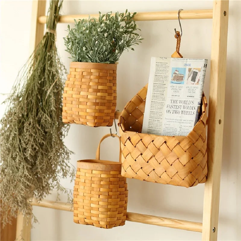 Natural Wicker Wall Hanging Basket – Minimalist Rattan Storage & Decor