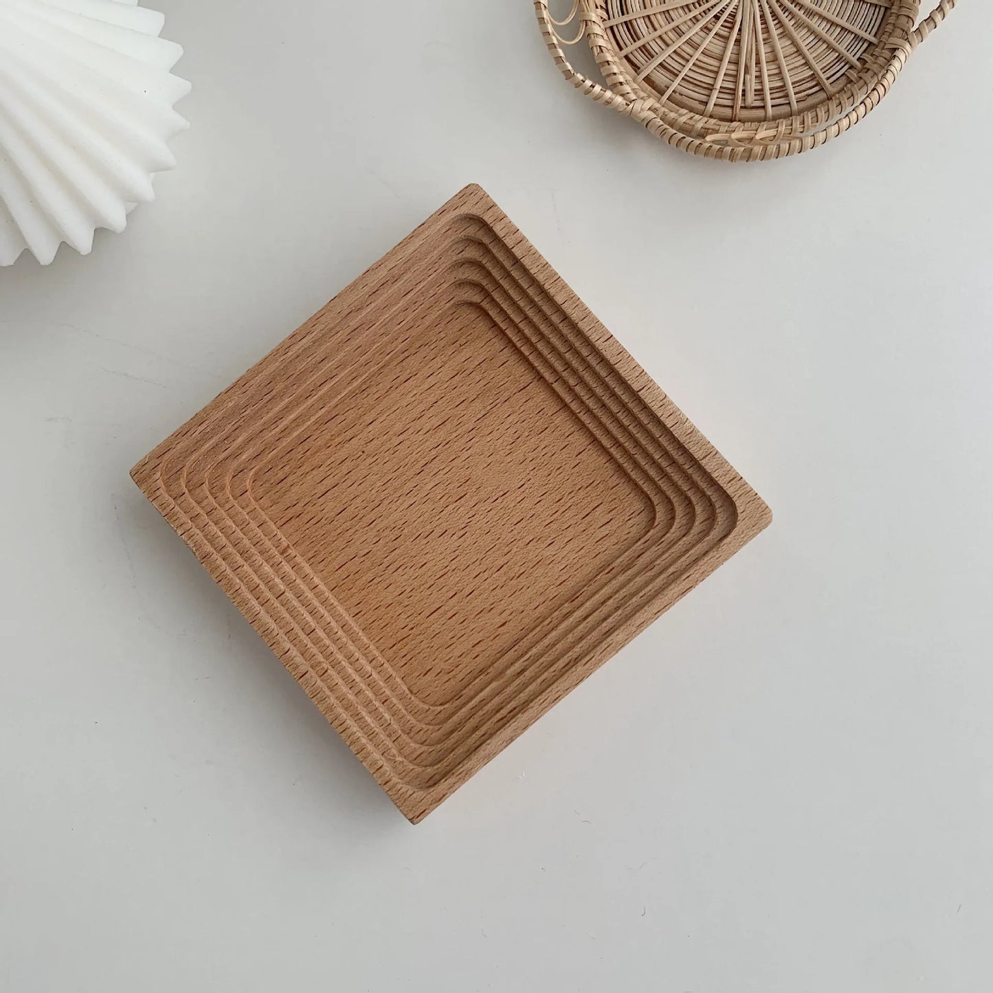 Nordic Style Beech Wooden Spiral Tray – Minimalist Jewelry & Candle Holder